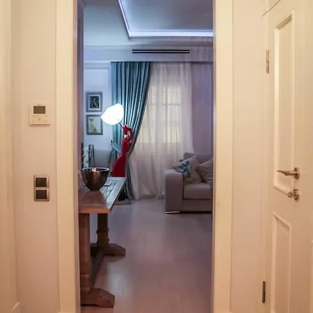 Apartment Luxury Venetian Flat In Corfu