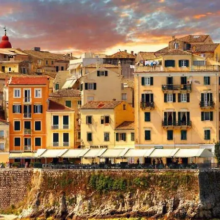 Luxury Venetian Flat In Corfu